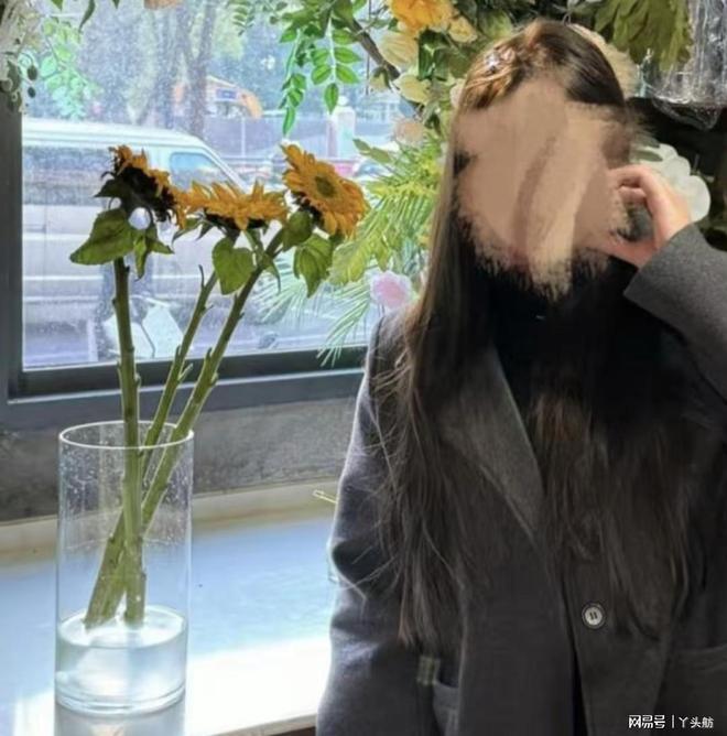 仍离世老护士评论区科普获网友高赞开元棋牌女生输头孢过敏自行拔针后(图2)
